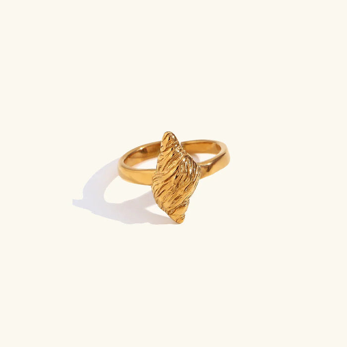 MARGOT. Seashell Ring