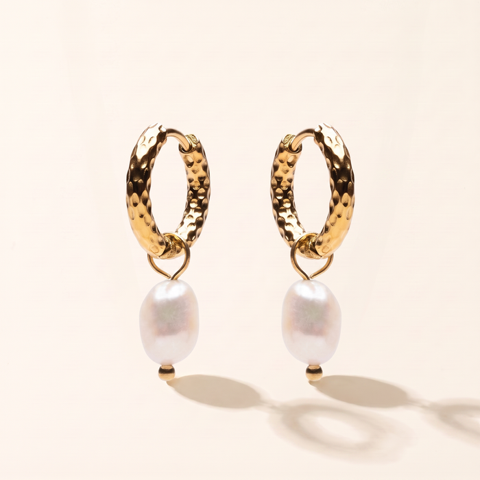WILLA. Hammered Pearl Hoop Earrings