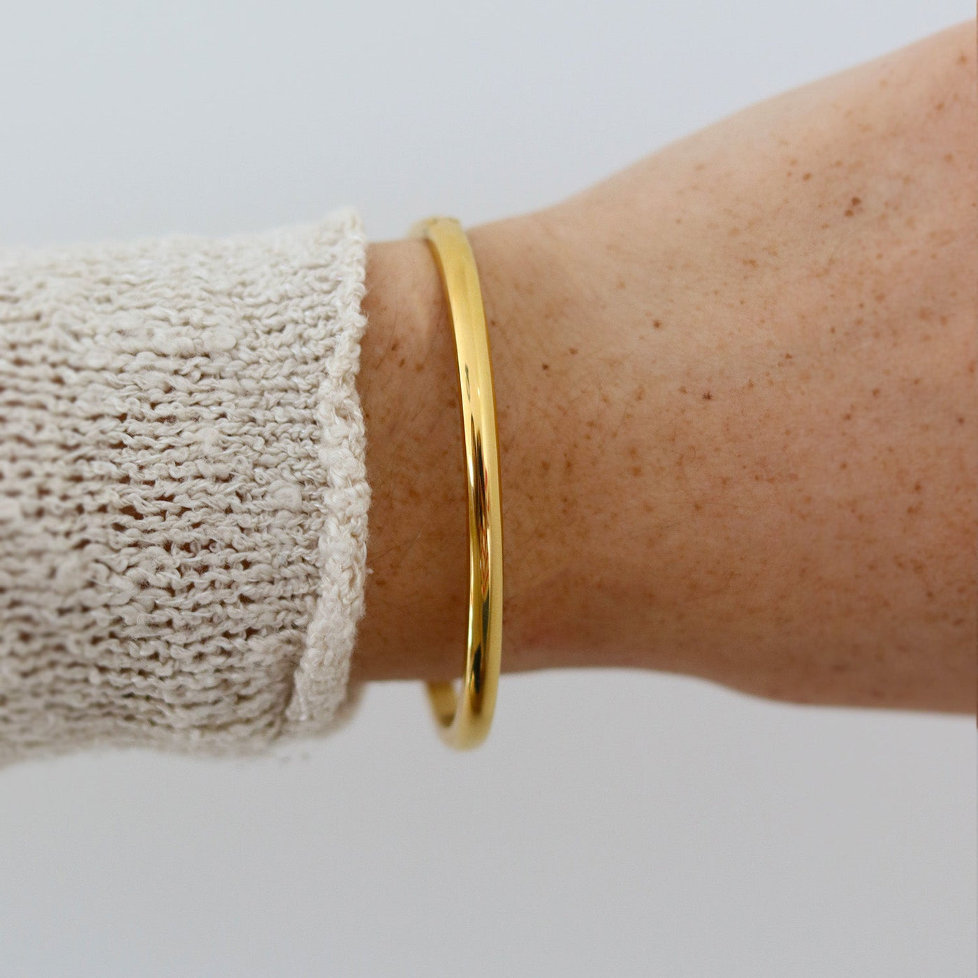 ROXY. Circle Bangle