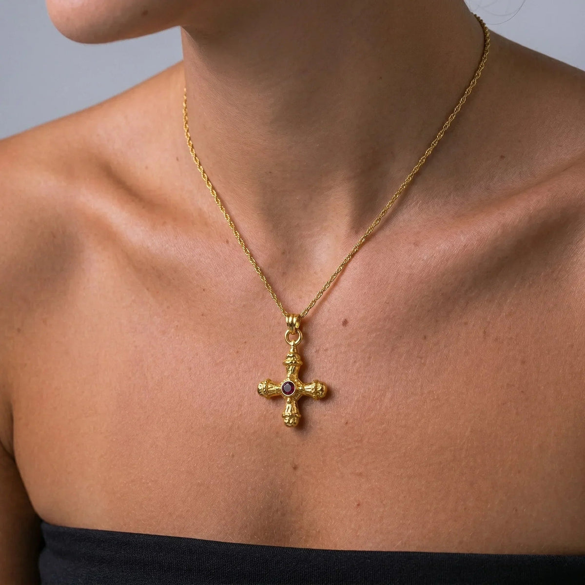TESS. Diamond Pendant Necklace