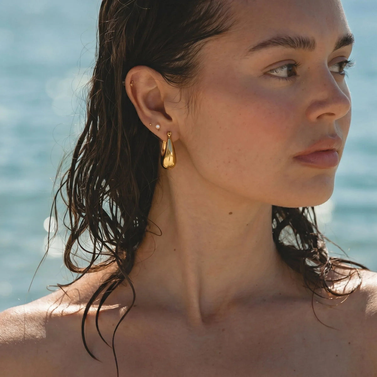 LUNA. Hoop Earrings
