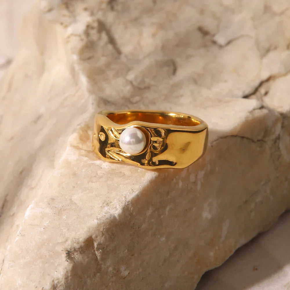 SABINE. Pearl Ring