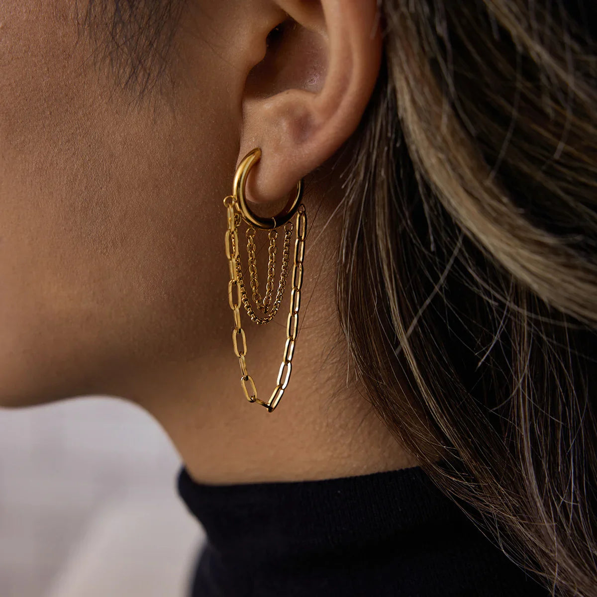 TEAGAN. Chain Hoop Earrings