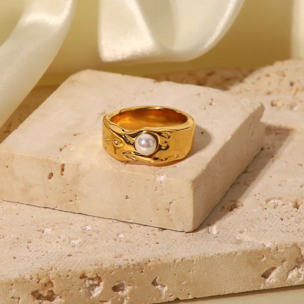 SABINE. Pearl Ring