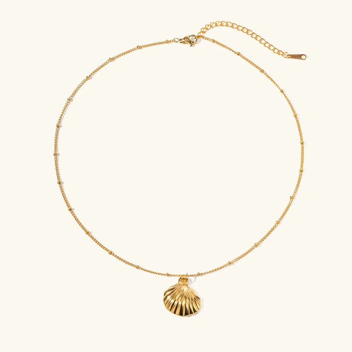 SUMMER. Beaded Seashell Necklace