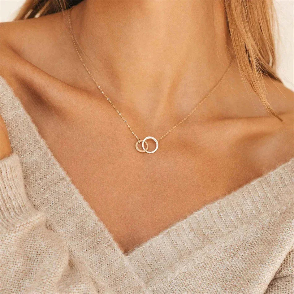 ROSE. Statement Link Necklace
