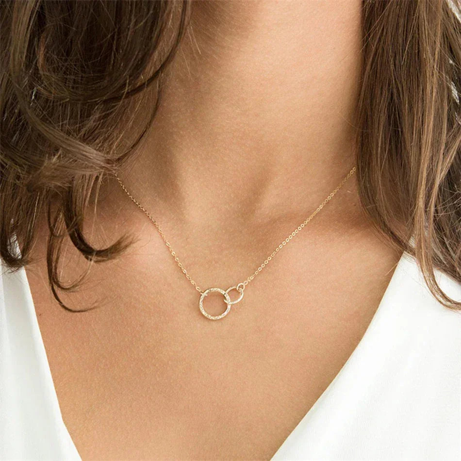 ROSE. Statement Link Necklace