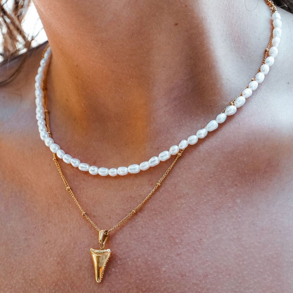 ELOISE. Freshwater Pearl Choker