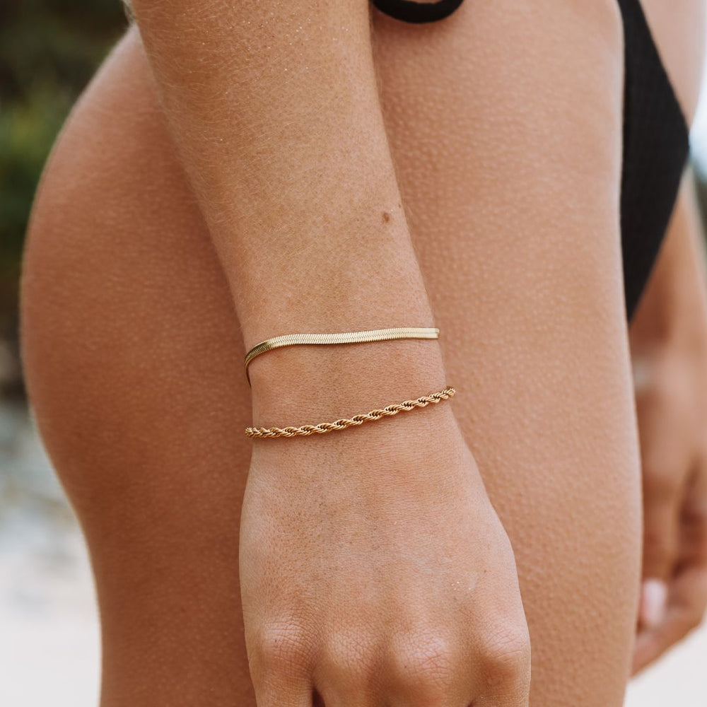 SUMMER. Herringbone Bracelet