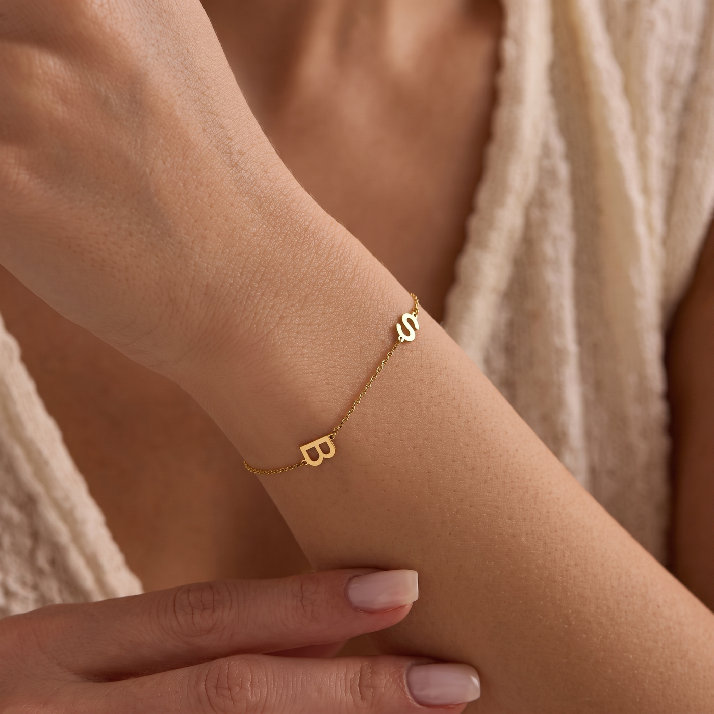 ISLA. Initial & Symbol Bracelet
