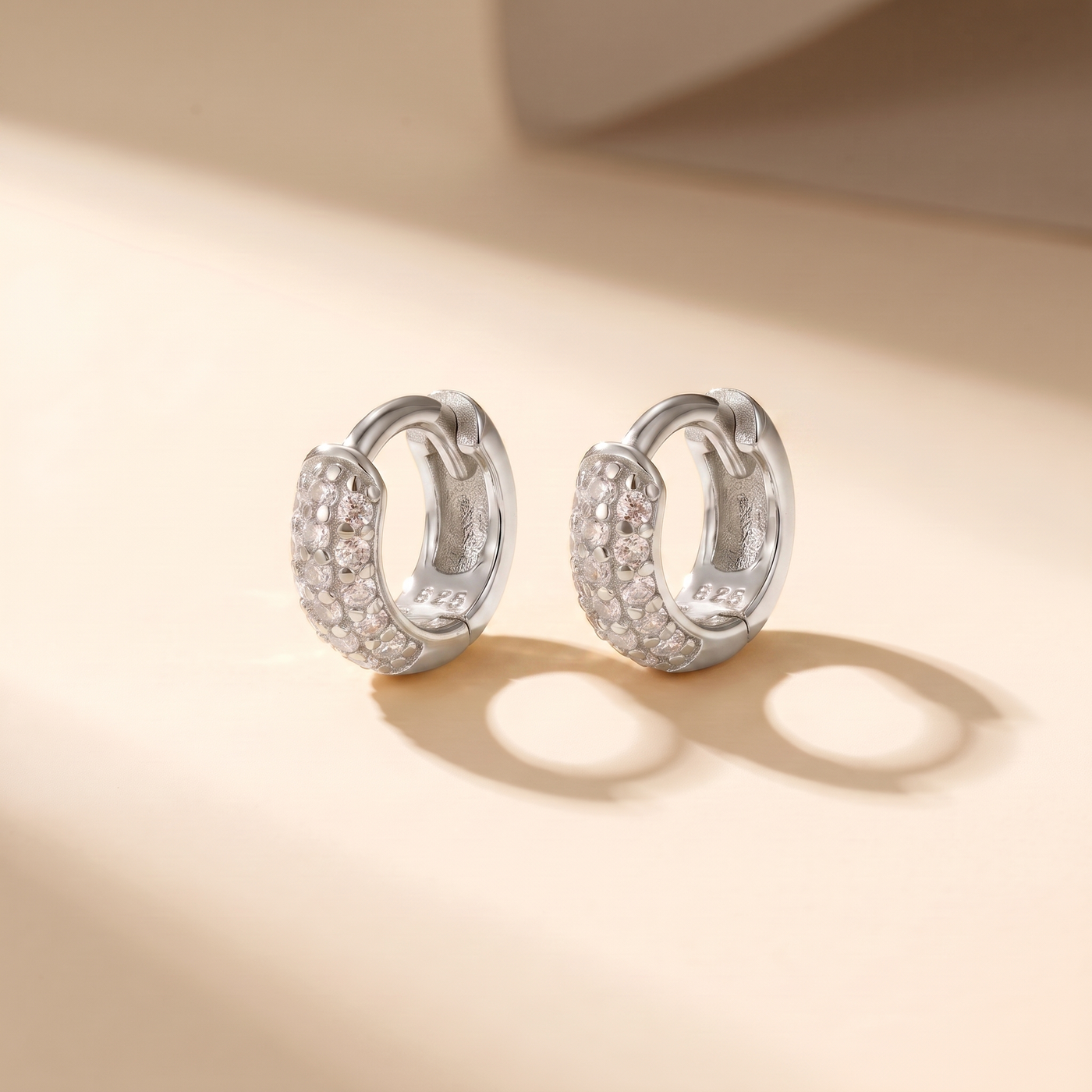 AMY. Chunky Paved Hoops