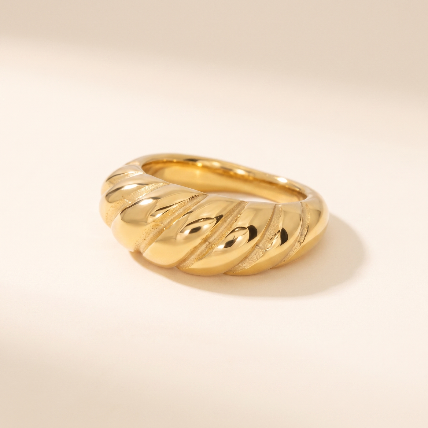 MAY. Chunky Dome Ring