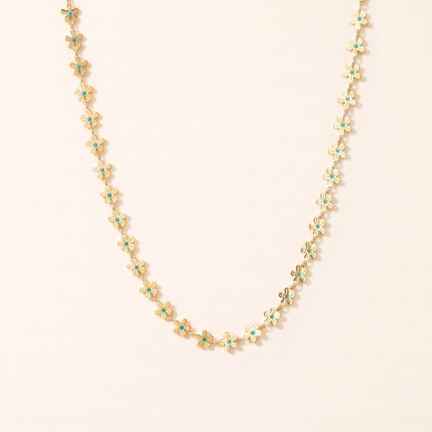 HOLLAND. Floral Pendant Necklace