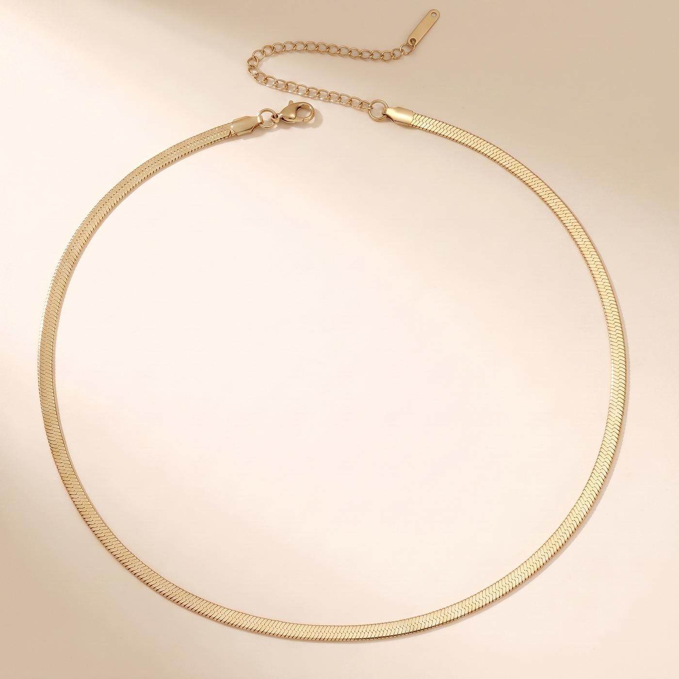 JOSIE. Herringbone Choker
