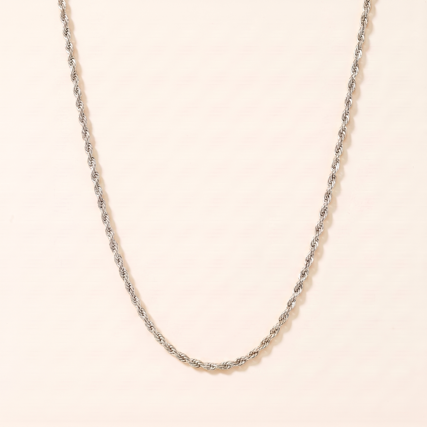 PHOEBE. Rope Chain Necklace