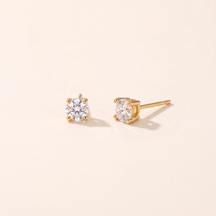 IRIS. Diamond Stud Earrings
