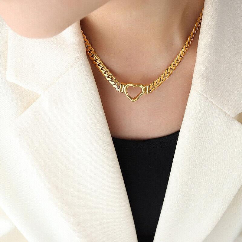 CELESTE. Heart Choker