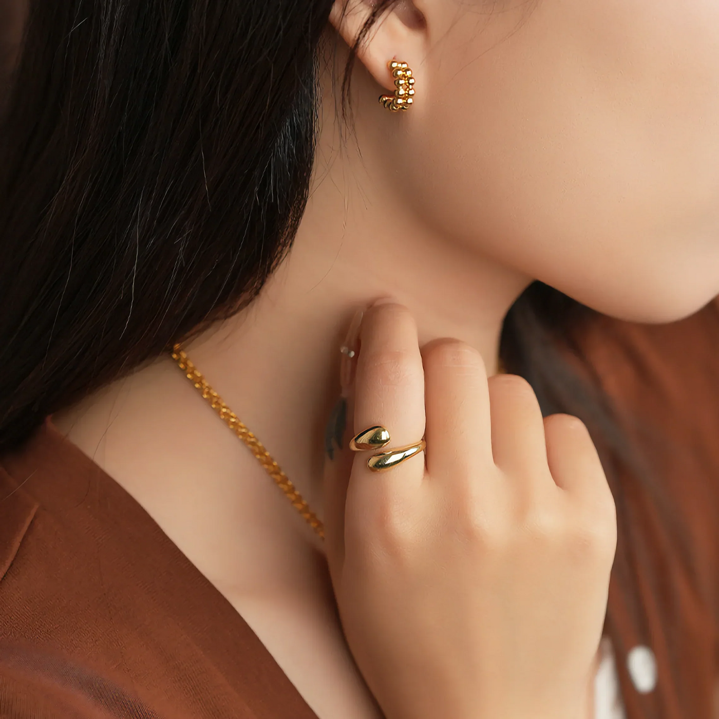HAZEL. Adjustable Ring
