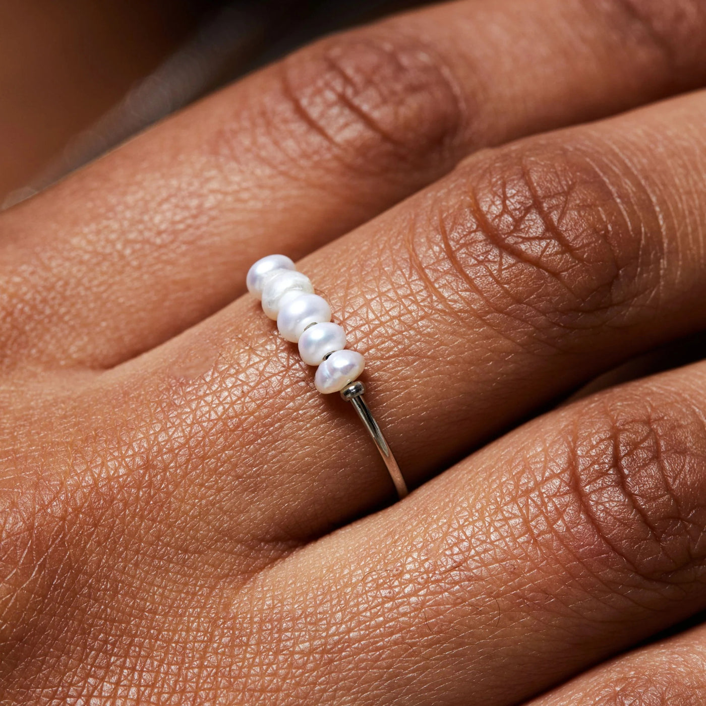 WINNIE. Mini Pearl Ring