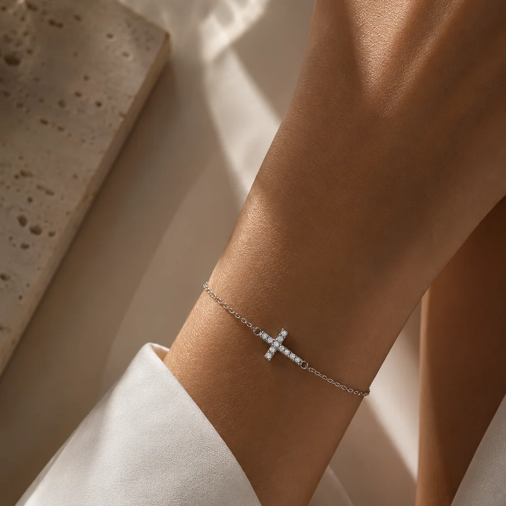 NORA. Cross Pendant Bracelet