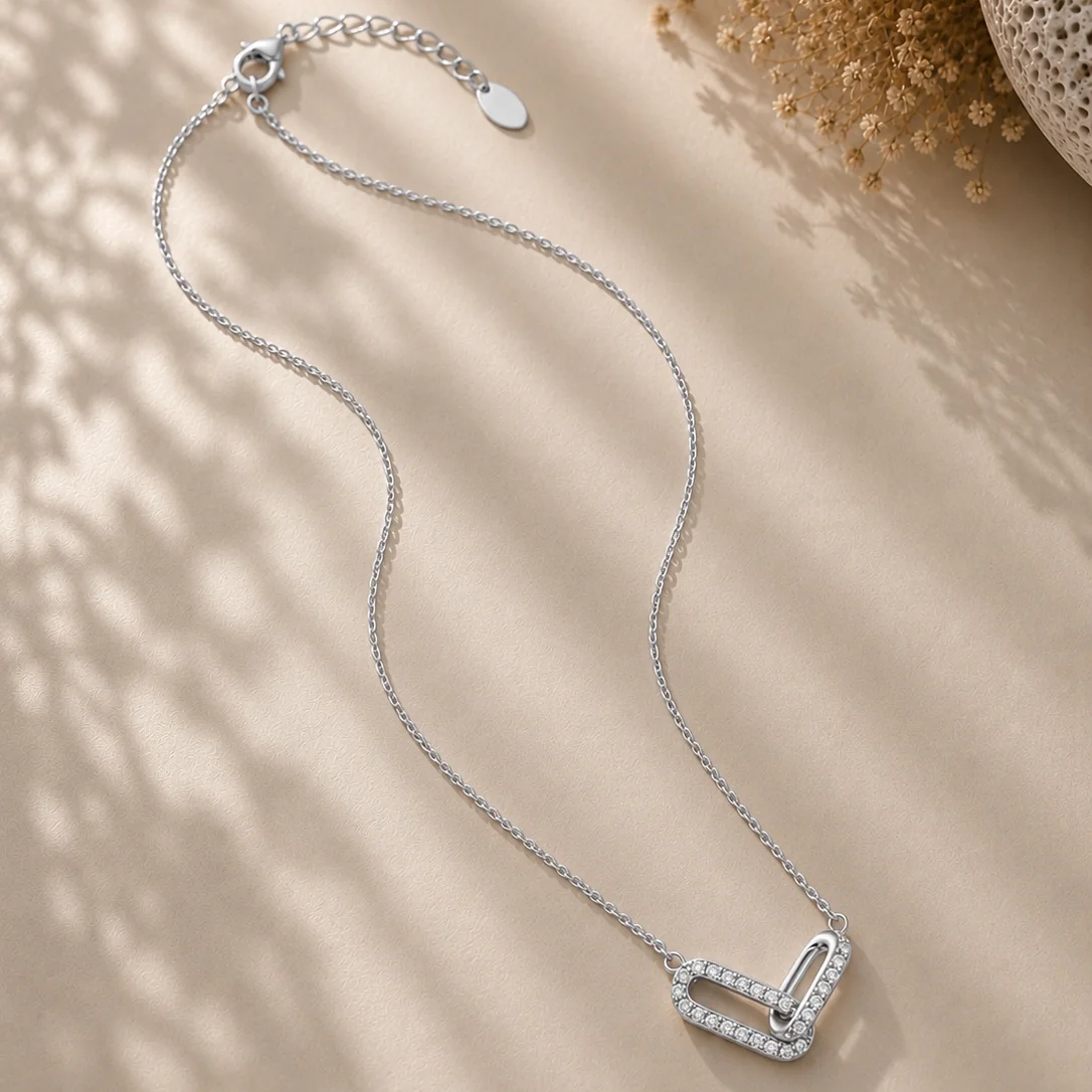 NOVA. Geometric Pendant Necklace