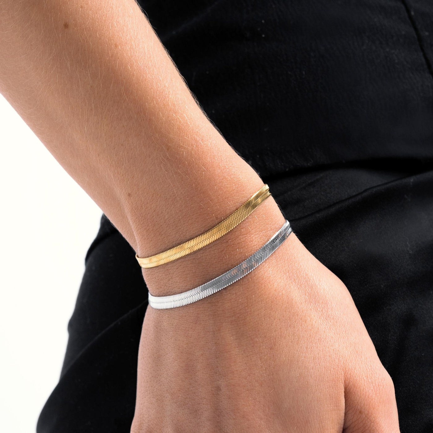 SUMMER. Herringbone Bracelet